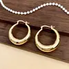 Brincos Europeus e Americanos Populares Transfronteiriços em Forma de U Vazados Banhados a Ouro com Acabamento de Alto Padrão, Presilhas de Orelha Brilhantes Modernas e Únicas, Joias de Orelha para Atacado