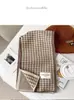 Cachecol Xadrez de Tricô Quente de Inverno Estilo Coreano Versátil com Franjas Cachecol Xadrez Contrastante Presente Presente