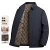 [Contém lã de camelo] Jaqueta masculina, outono/inverno, com gola alta, cor sólida, espessada para aquecimento, acolchoada com algodão, adequada para ocasiões de negócios e formais, uma opção de casaco elegante para pais
