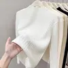 Suéter de punto de cuello medio para mujer para otoño e invierno, suéter súper elegante estilo coreano, camisa base blanca con cuello medio