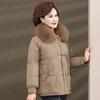 Casaco de inverno feminino novo para meia-idade e idosos, jaqueta de algodão acolchoada quente da moda, gola de pele, casaco curto de algodão acolchoado da moda, espessado, solto, grande