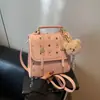 Bolsa de Mão Simples de Alta Qualidade Moda Retro Transfronteiriça para Mulheres Novo Estilo Verão 2026 Mochila Versátil Estilo Universitário