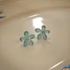 """Que las Flores Estén Lejos" Pendientes de Flor Azul Hielo Transparente Geniales Verano Nuevo Diseño de Nicho Pendientes Transparentes para Mujer"""