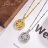 Collar Redondo de Diamante Brújula Girasol para Mujer Estilo Retro Antiguo Nuevo Lujo Ligero Exquisito Gama Alta Cadena para Clavícula de Verano