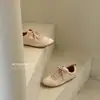 Tênis de Treino Alemão Vintage de Cetim para Mulheres, Novo Lançamento Primavera 2026 Versátil Bico Redondo Cadarço Tênis Casual, Sapatos Estilo Ballet