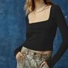 AliExpress comercio exterior europeo y americano color sólido manga larga top slim sexy fondo cuello cuadrado camiseta top mujer SU3524