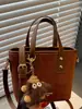 Shuai Mijia 2026 Outono Nova Bolsa Transversal Elegante e da Moda de Ombro Único com Textura Retrô, Bolsa de Mão Tipo Saco Feminina