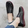 Zapatos de Mujer Capa Superior Piel de Vaca Nuevos Zapatos Hechos a Mano Cómodos Cuero Genuino Zapatos para Madres Suela Suave Boca Profunda Zapatos de una Sola Pieza Planos Cuatro Estaciones Zapatos de una Sola Pieza