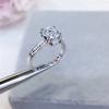 Anillo Auténtico de Diamante Mosane Oro de 18K Incrustado Color D Super Brillante Anillo de Diamante Mosane Incrustaciones Micro Incrustado Diamante Mosane Niutou