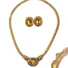 Pendientes de Lujo Estilo Europeo y Americano Vintage con Incrustaciones Intrincadas, Pendientes de Botón de Lujo Ligero y Conjunto de Joyería de Collar Retro