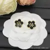 Novos Brincos Tb da Marca Flor de Resina com Pedras de Diamante para Mulheres, Design Exclusivo com Sensação de Luxo, Brincos da Moda de Luxo Leve