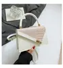 Bolso Pequeño Cuadrado de Diseño de Nicho para Mujer Verano 2026 Nueva Moda Bolso de Hombro Artístico Bolso Cruzado Versátil con Estilo