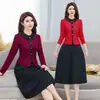 Elegante y Estiloso Vestido Patchwork de Xi Pao, Nueva Colección Otoño e Invierno 2025, Ceñido a la Cintura, Adelgazante, de Longitud Media, Vestido Falso de Dos Piezas