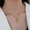 Marka French Ins Cold Style Vintage Jewelry Pingente Tulipa Colar Aço Titânio Ouro 18k Corrente Clavícula P1095