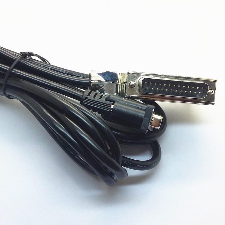 DB25公转DB9母串口线4