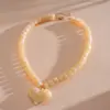 Collar de Corazón con Perlas Acrílicas Europeo y Americano, Cadena de Clavícula Personalizada Dopamina Nicho, Collar Simple de Gama Alta Transfronterizo para Mujeres