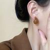 "Novia Maillard" Estilo Vintage Otoño e Invierno Cara Redonda Clip para Oreja Pendientes Marrones para Mujeres Sin Agujeros en las Orejas