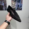 Sapatos Mary Jane Retrô Franceses para Mulheres 2025 Outono Novos Versáteis Sapatos Preguiçosos de Solado Macio Salto Baixo Bico Fino Sapatos de Camurça
