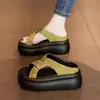 Sandalias de Verano para Mujer para Uso al Aire Libre 2026 Nuevas Versátiles con Suela Gruesa que Aumentan la Altura Estilo Chino Chanclas de Playa