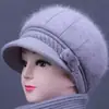 Chapéus de outono e inverno para mulheres de meia-idade e idosas, chapéus de tricô grossos e quentes de pelo de coelho com forro de veludo para senhoras idosas, avós, proteção contra o frio, proteção para as orelhas, chapéus de tricô