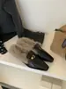 Zapatos de Felpa para Mujer con Punta Cuadrada y Diseño Slip-on, Ropa de Abrigo Otoño/Invierno, Nuevo Estilo 2026, Pantuflas Elegantes de Punta Cerrada con Hebilla Metálica