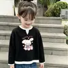 Camiseta elegante de manga larga para niña, nuevo modelo de primavera y otoño, con textura de gofre, efecto de dos piezas, top básico versátil y moderno para niños mayores