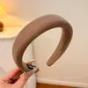 Pinza para el pelo de malla versátil y linda para mujer para uso diario, un accesorio suave y sofisticado que hace que el rostro parezca más pequeño y sujeta el cabello en su lugar