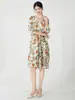 Vestido de Alta Gama para Mujer Estilo Issey Miyake con Textura Premium, Cuello Redondo Estampado, de Longitud Media, Corte Holgado, Favorecedor y Adelgazante