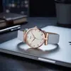 Relojes Creativos para Mujer al por Mayor en Stock con Lazo, Cuarzo Personalizado, Relojes Sencillos de Girasol y Malla para Mujer