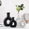 Vaso Geométrico de Cerâmica Criativo Simples Nórdico com Formato Especial Preto e Branco Minimalista Estilo Menina Pastoral Decoração de Casa para Homestay