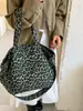 Bolso de hombro con estampado de leopardo otoño/invierno 2026, bolso tote de gran capacidad para el trabajo, bolso cruzado casual de lona para mujer