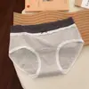 Cuecas femininas triangulares frescas e bonitas de alto valor, respiráveis, 10A todo em algodão, antibacterianas, com reforço estendido, calcinhas femininas de cintura média em algodão puro