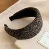 Diadema Retro Estampado de Leopardo de Ala Ancha para Mujer, Artefacto Superior de Calavera Alto, Pinza para el Cabello con Diadema para Lavar la Cara y Presionar el Cabello, Accesorios para el Cabello de Tocados de Uso Diario