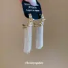 Brincos de Franja Plissados em Forma de C Agulha de Prata Retrô Francês Elegante Nicho Versátil Luxo Acessível Brincos de Alta Qualidade para Mulheres