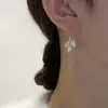 Nuevos pendientes de borla de hoja de diamante elegantes de estilo coreano de moda 2023 pendientes largos de nicho anti-pérdida pendientes de moda para mujer
