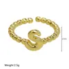 Anillos de 26 Letras Inglesas Más Vendidos Transfronterizos Anillos Gruesos Brillantes de Oro de 18 Quilates Modelo Caliente de Amazon Dropshipping