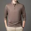 Nueva camiseta de manga larga para hombre de primavera y otoño, cuello de solapa, polo casual, color liso, camiseta para hombre de mediana edad, corte holgado, ropa de papá