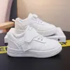 Zapatos Blancos Transpirables Designados para la Escuela para Niños para Primavera y Verano, Tenis Casuales para Niños y Niñas, Tenis Blancos para Estudiantes de Primaria