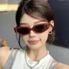 Gafas de Sol Nuevas Estilo Ojo de Gato Rojas para Mujer, Gama Alta, Adelgazantes, Protección Solar, Protección UV, Gafas para Conducir y Vacaciones al por Mayor