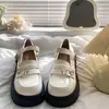 Sapatos Princesa Femininos Vazados de Solado Macio com Biqueira Fechada 2026 Primavera/Verão Novos Elegantes Versáteis Sapatos Mary Jane de Couro para Crianças