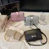 Bolso Pequeño Retro con Textura de Moda para Mujer 2025 Verano Nuevo Estilo Bandolera de Hombro Único Axila Bolso Cuadrado Pequeño Simple y Elegante