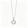 Nuevo producto: Anillo circular de diamantes completos, ultrabrillante, con collar de patrón de garra para mujer, cadena para clavícula de acero de titanio con incrustaciones de circonita, joyería de moda