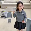 Ropa Infantil Azúcar de Pera Conjunto Otoño Niñas Estilo Escolar Suéter de Punto para Niños Conjunto de Falda Plisada Ropa para Bebé Niña Clase A