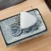 Llavero de Sushi Comida Simulada Llavero de Bola de Arroz Triangular Colgante de Bolsa de Arroz con Huevas de Pescado y Algas Estilo Japonés