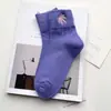 Calcetines Zhuji Calcetines de Media Pantorrilla para Mujer Bordado con Patrón Personalizado Calcetines de Algodón Color Macarrón para Mujer Fábrica de Origen Amazon Transfronterizo
