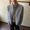 Novo suéter de malha de caimento solto para outono e inverno com design texturizado, apresentando uma silhueta limpa e estilosa, adequado para homens e mulheres