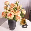 Ramo de Plástico de San Valentín con Rosas Decoración para el Hogar Flores Artificiales Sala de Estar Mesa de Comedor Arreglo Floral Decoración con Flores Secas