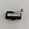 Microinterruptor LXW5-11G2 de la Fábrica de Interruptores del Pueblo con contactos de plata engrosados LXW5-11Q1/11G1/11Q2
