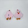 Lindo muñeco de pollo con mantequilla, accesorios de peluche, broches, accesorios para el cabello, ropa, zapatos, sombreros, etc.
