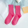 Calcetines de otoño e invierno para mujer hasta la mitad de la pantorrilla, color liso, estilo japonés y coreano, estilo universitario, color caramelo, calcetines deportivos de algodón para pareja hasta la pantorrilla